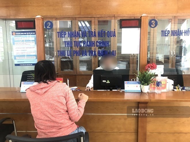 Министерство внутренних дел предлагает организовать Народный инспекционный комитет в коммунах, кварталах, специальных районах в проекте Закона о реализации демократии на местах (с поправками). Фото: Хыонг Ня