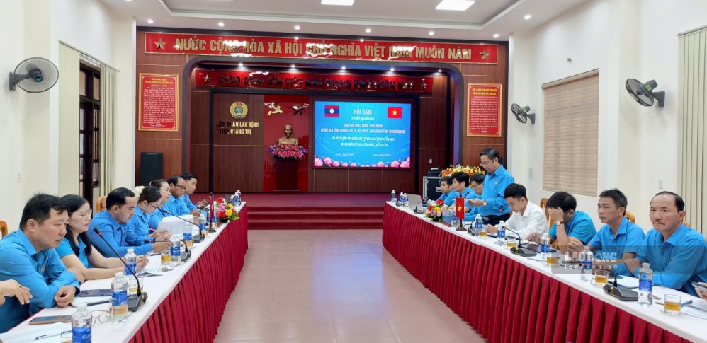 Công đoàn Quảng Trị, Khăm Muồn trao đổi kinh nghiệm hoạt động công đoàn