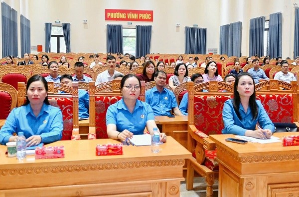 Các học viên tham gia lớp tập huấn của Liên đoàn Lao động tỉnh Phú Thọ. Ảnh: Liên đoàn Lao động Phú Thọ đăng tải ngày 9.9