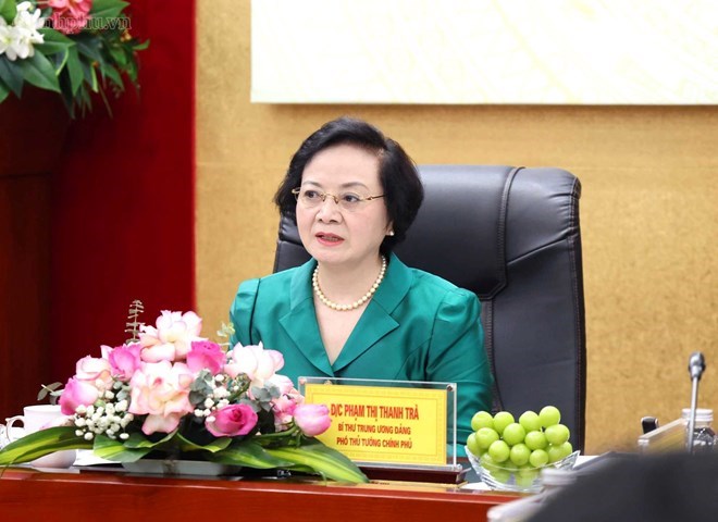 Tại cuộc làm việc ngày 9.9 với Bộ Nội vụ, đối với Đề án cải cách tiền lương và bảo hiểm xã hội, Bí thư Trung ương Đảng, Phó Thủ tướng Chính phủ Phạm Thị Thanh Trà yêu cầu Bộ Nội vụ cần chuẩn bị kỹ, tham vấn độc lập các nhóm chuyên gia, nghiên cứu nhiều phương án. Ảnh: Chinhphu.vn